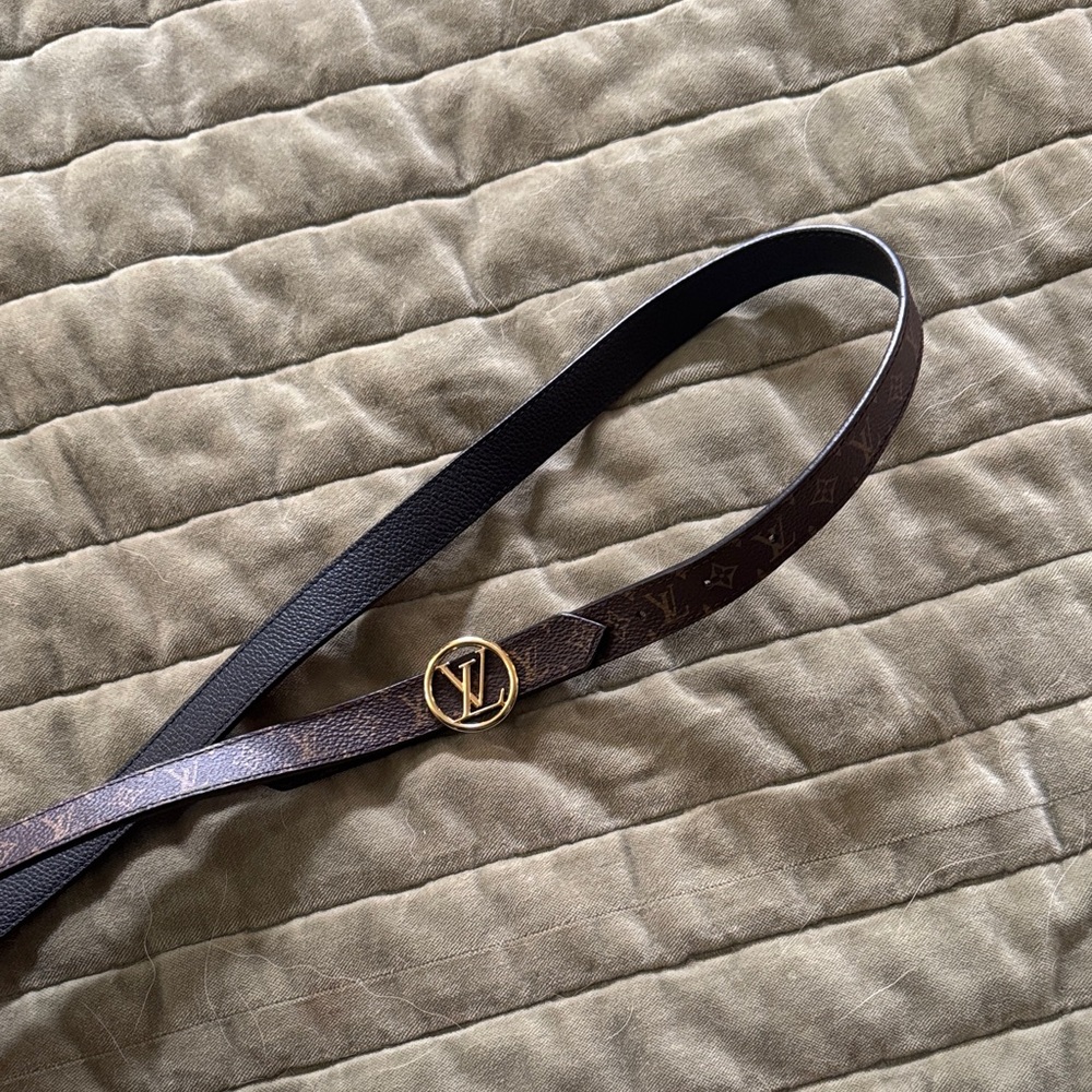 Louis Vuitton reversible belt - Picture 2 of 2